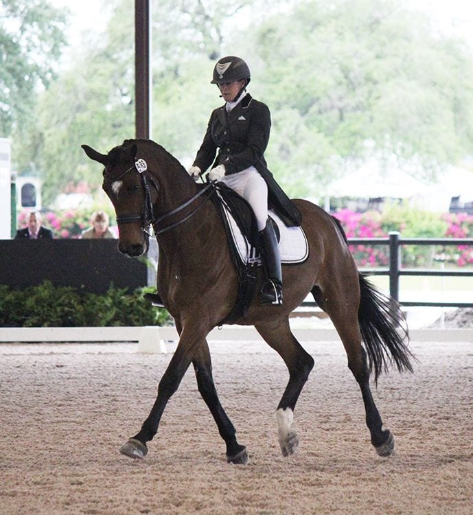 Jennifer_Baumert_riding