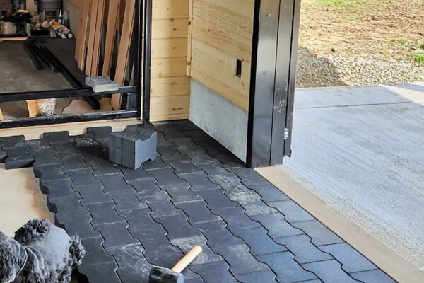 dog bone rubber pavers for horse barn aisles